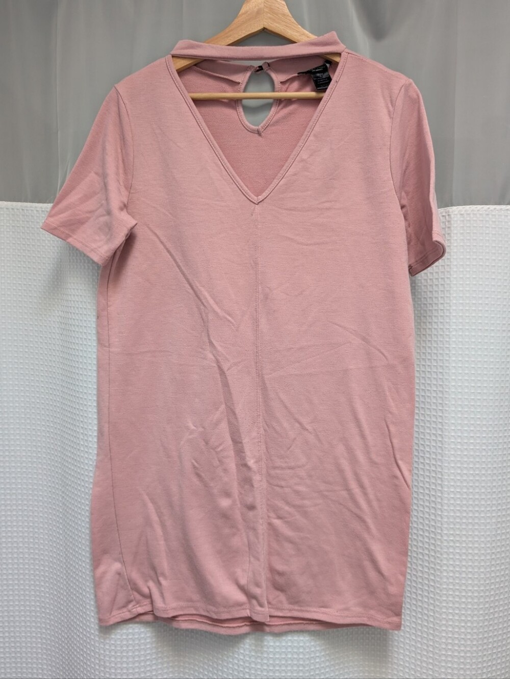 3/$20 See You Monday Pink Cutout Choker V-Neck T-Shirt Dress Size Small